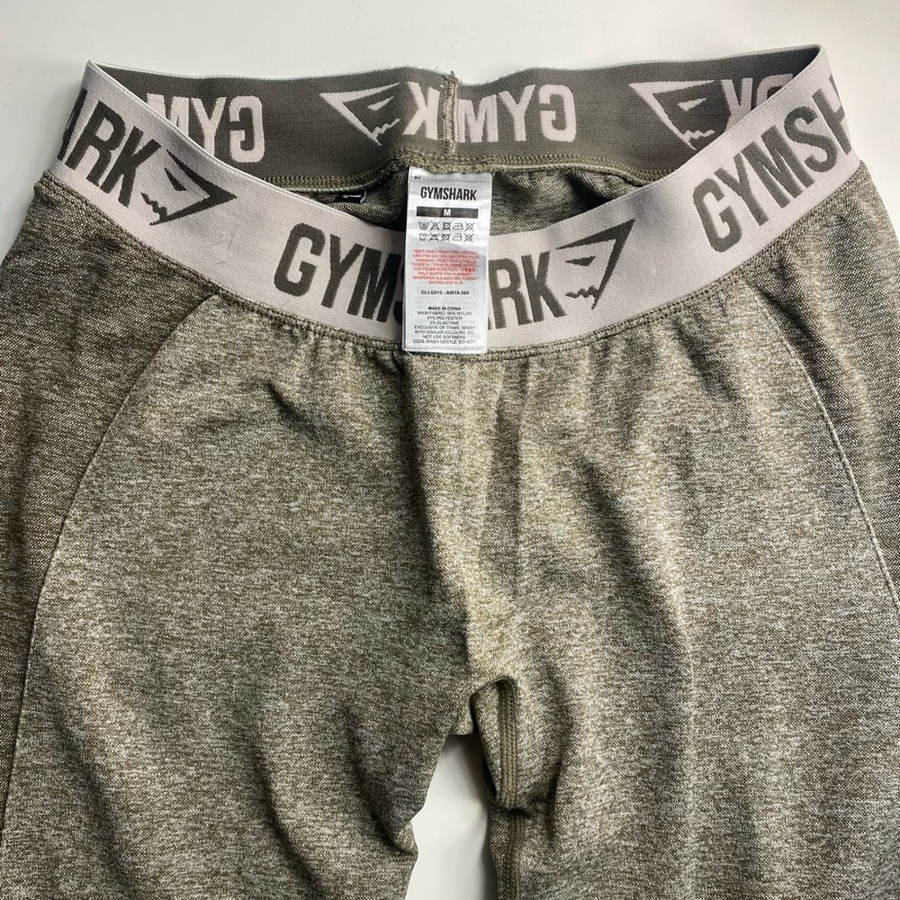 Gymshark flex leggings in a size Medium